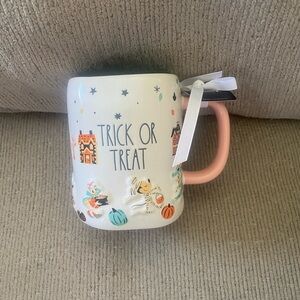 Rae Dunn Disney Halloween TRICK OR TREAT Mug NEW 2025 Mickey Minnie Pluto Goofy